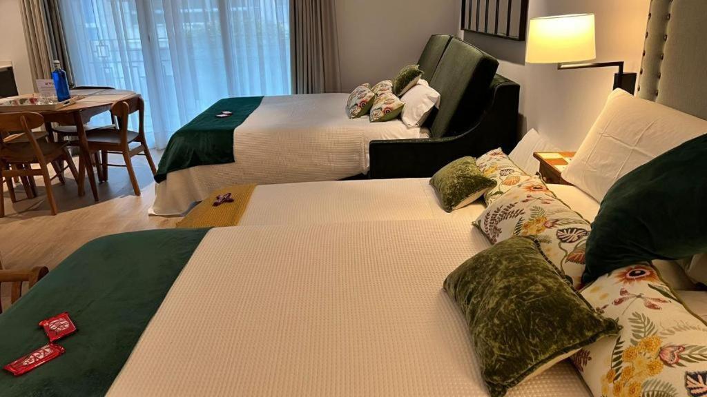 شيبيونا Apartamentos Turisticos La Plaza المظهر الخارجي الصورة
