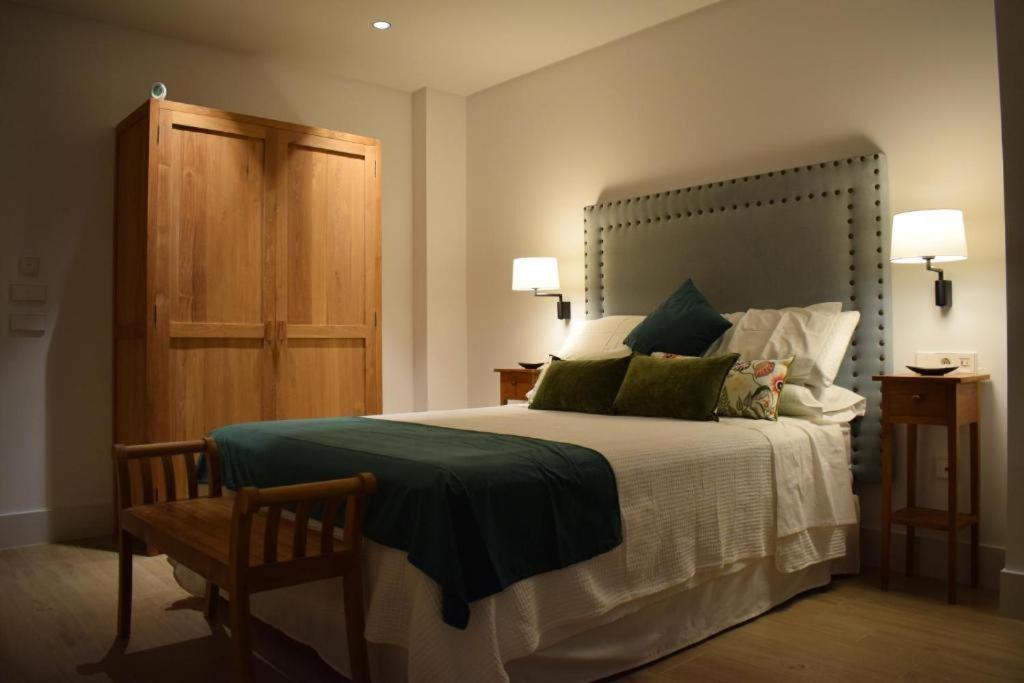 شيبيونا Apartamentos Turisticos La Plaza المظهر الخارجي الصورة